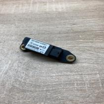 2208204426 002946  Airbag deployment crash/impact sensor Mercedes-Benz S W220
