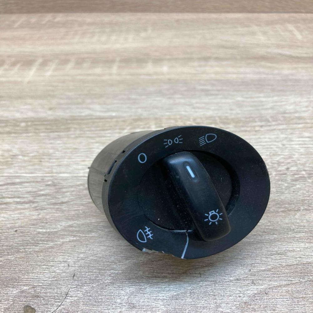 1K0941431BB K1BBT  Light switch Volkswagen Golf VI