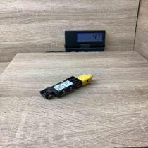 8E0959643A   Airbag deployment crash/impact sensor Audi A4 S4 B5 8D