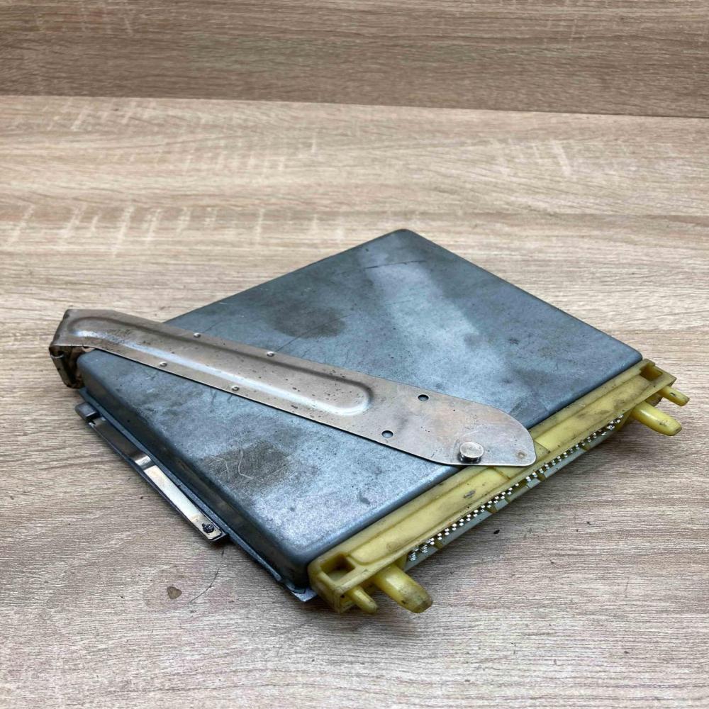 P01275155 0281001430  Engine control unit/module ECU Volvo 850