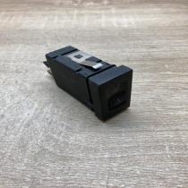 3B0963564C   Seat heating switch Volkswagen PASSAT B5