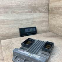 898021 5700 112500 0210  Engine control unit/module ECU Opel Combo C