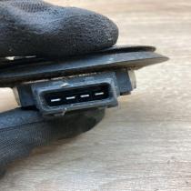 8D0905351   Ignition amplifier control unit Audi A4 S4 B5 8D