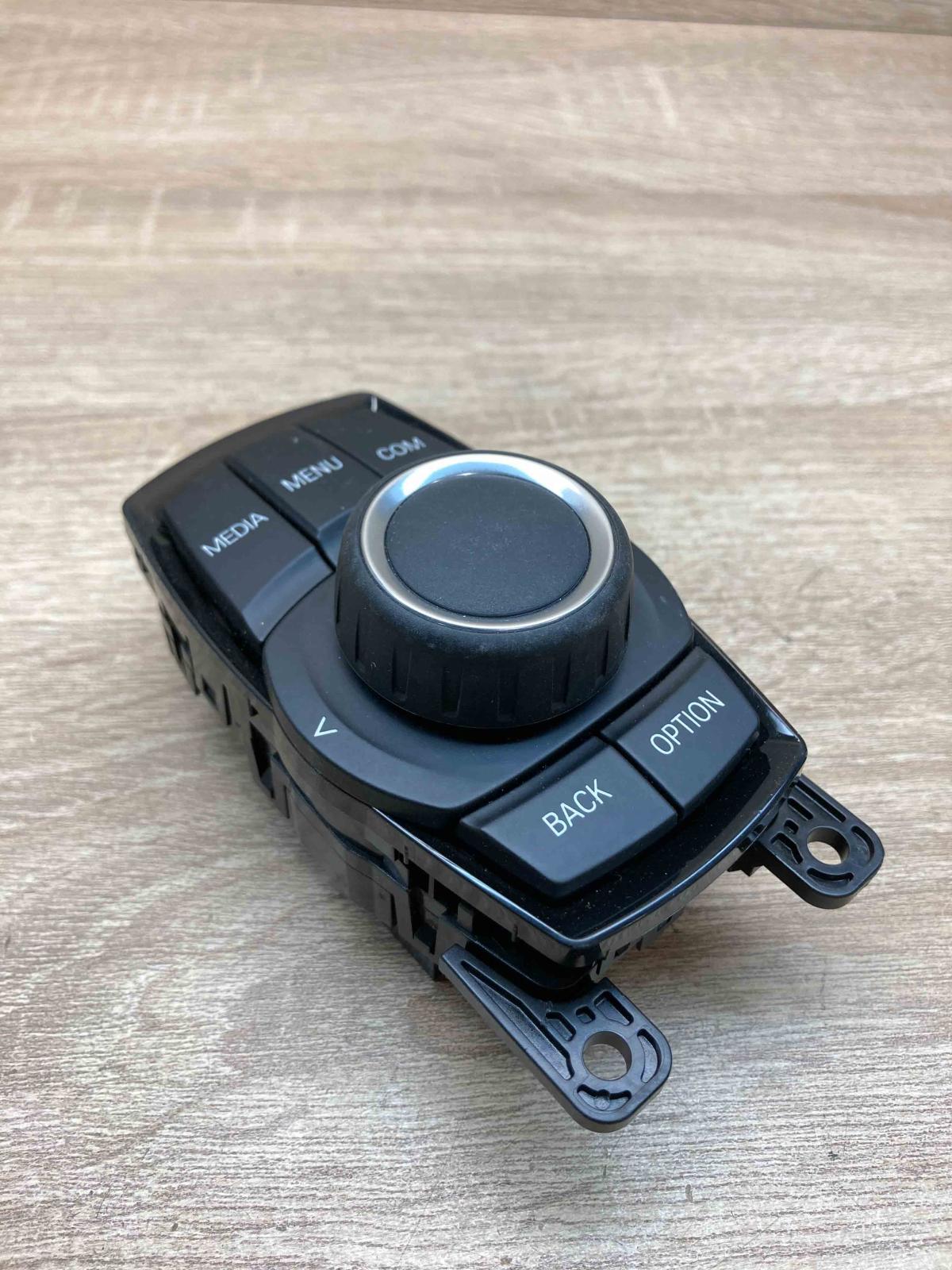 6802932 6802932 02  Head unit multimedia control BMW 3 F30 F35 F31