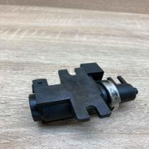 2247906 Main  Turbo solenoid valve BMW 5 E60 E61