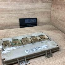 P05082501AE   Central body control module Chrysler Town & Country IV