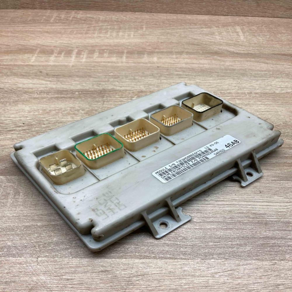 P04692246AB   Central body control module Chrysler Voyager