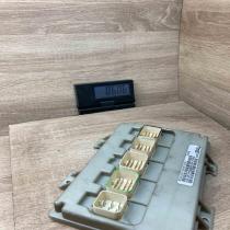 P04727030AL   Central body control module Chrysler Voyager