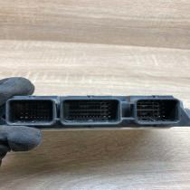 8200305678 0281011275  Engine control unit/module ECU Renault Laguna II