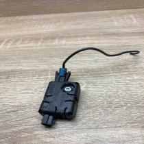 9185474   Aerial antenna amplifier BMW 5 F10 F11