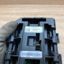9389068 9389068 01  Fuse module BMW 4 F32 F33