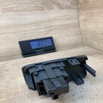 8200176081 8200095495B  Headlight level height control switch Renault Megane II
