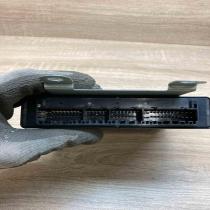 MD357580 E2T69394H  Engine control unit/module ECU Mitsubishi Carisma