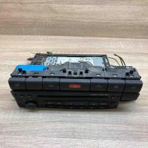 24469302 330886636  Radio/CD/DVD/GPS head unit Opel Astra G