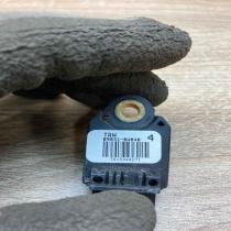 89831 0W040   Airbag deployment crash/impact sensor Lexus IS 220D-250-350