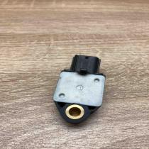 89831 0W040   Airbag deployment crash/impact sensor Lexus IS 220D-250-350