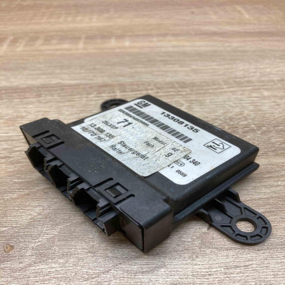13308135   Parking PDC control unit/module Opel Insignia A