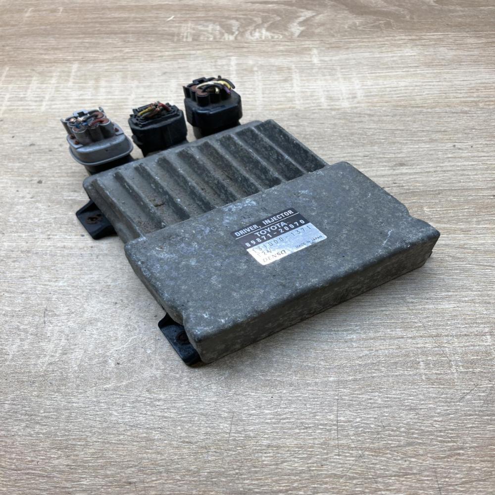 89871 20070 131000 1371  Injection control unit/module Toyota Avensis Verso