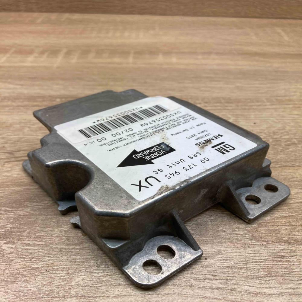 09173945 5WK42875 UX Airbag control unit/module Opel Omega B1