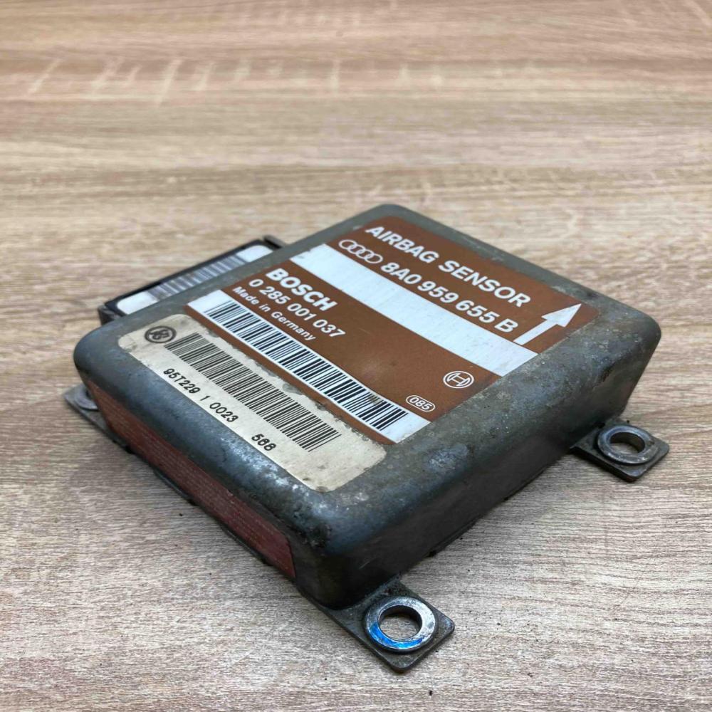 8A0959655B 0285001037  Airbag control unit/module Audi A4 S4 B5 8D
