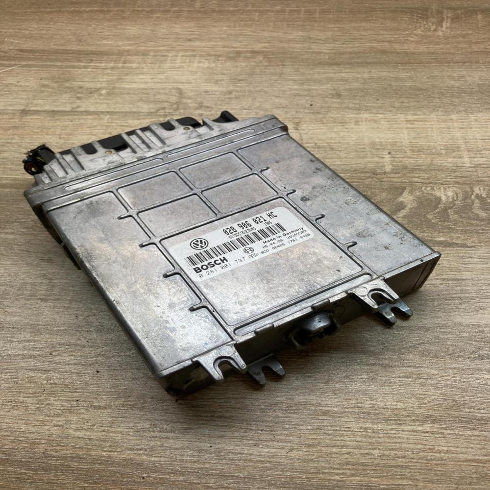 028906021HC 0281001737  Engine control unit/module ECU Ford Galaxy