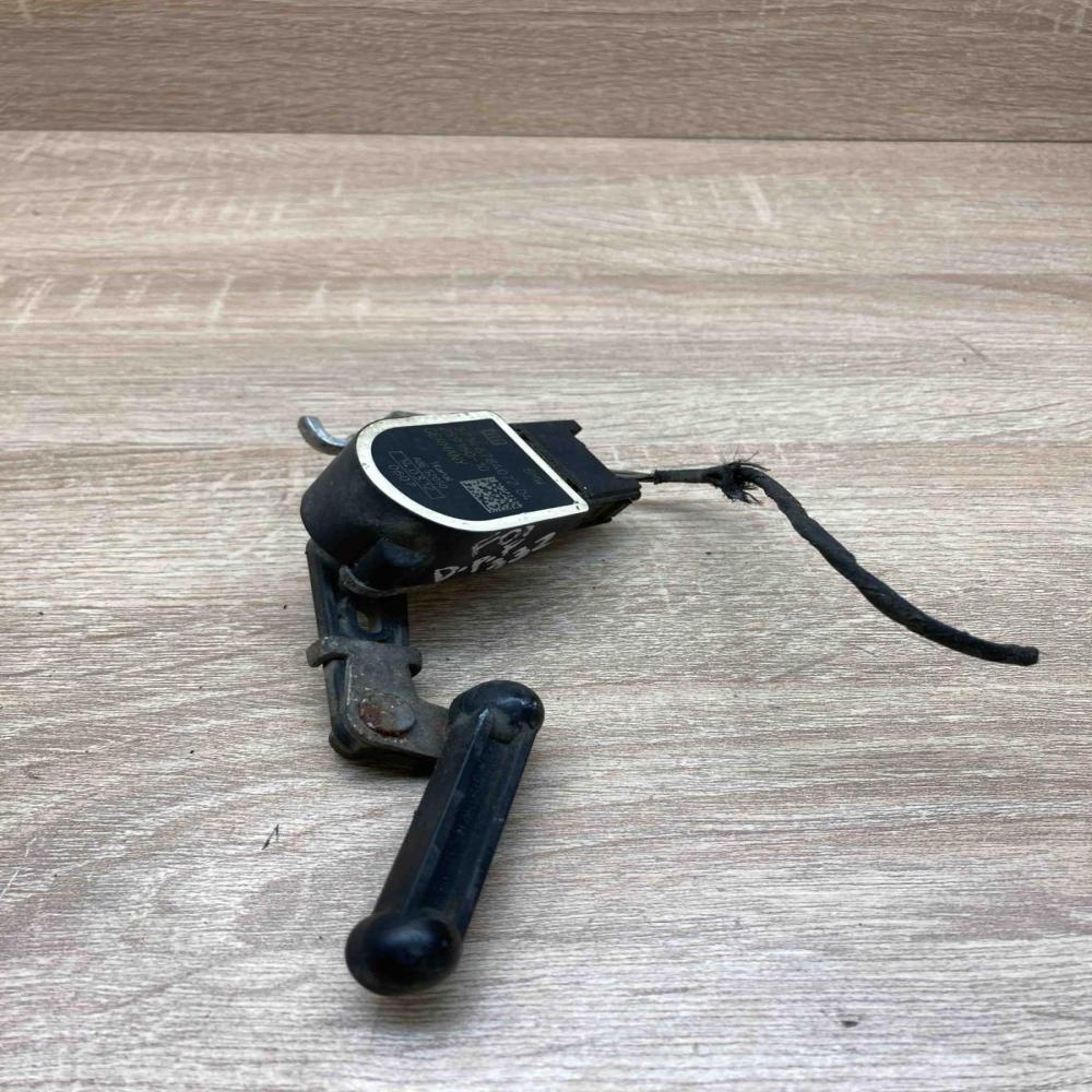 6784072 6784072 04  Headlight/headlamp level sensor BMW 5 F10 F11