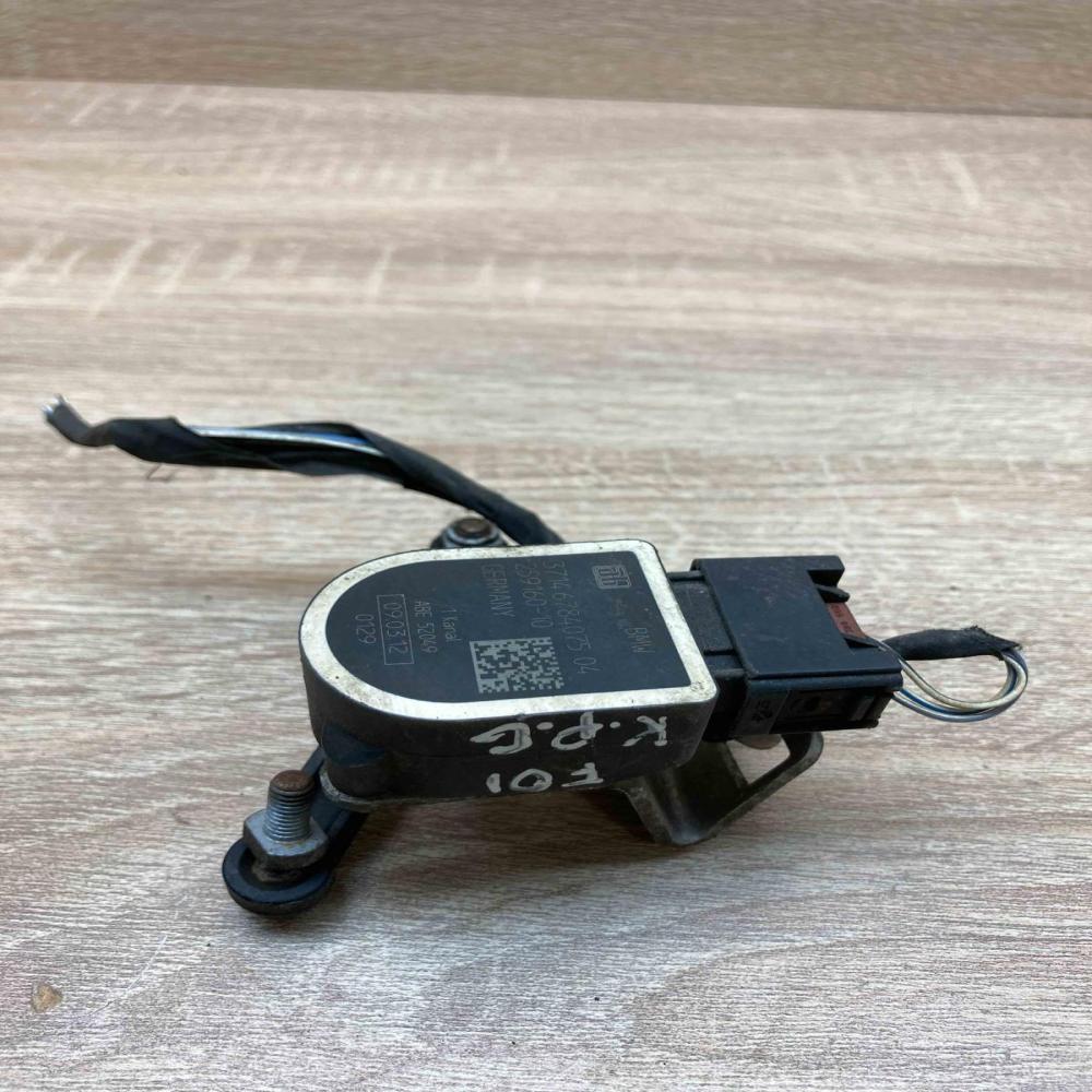6784075 6784075 04 Rear Left Side Headlight/headlamp level sensor BMW 5 F10 F11