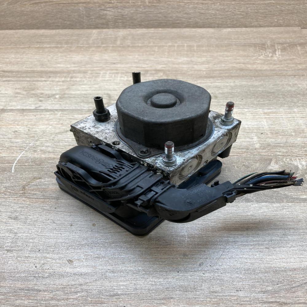 44540 02380 0265956014  ABS Pump Toyota Auris E180