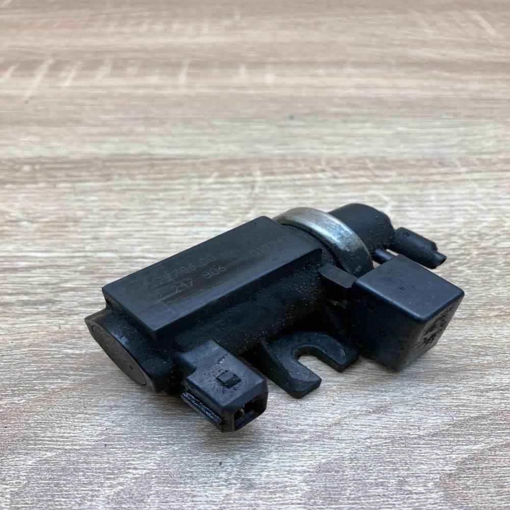 2247906   Turbo solenoid valve BMW 5 E60 E61