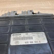 028906021Q 0281001241  Engine control unit/module ECU Volkswagen Golf III