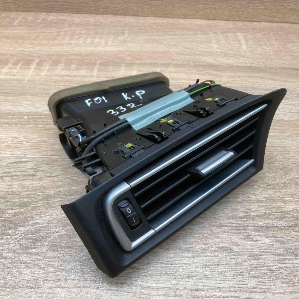 9115857  Left Side Dashboard side air vent grill/cover trim BMW 7 F01 F02 F03 F0