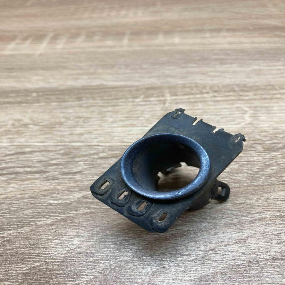 8219207   Rear parking sensor holder (PDC) BMW 5 E39