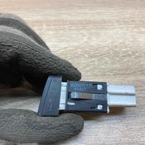 3C0927117C   ESP (stability program) switch Volkswagen PASSAT B6