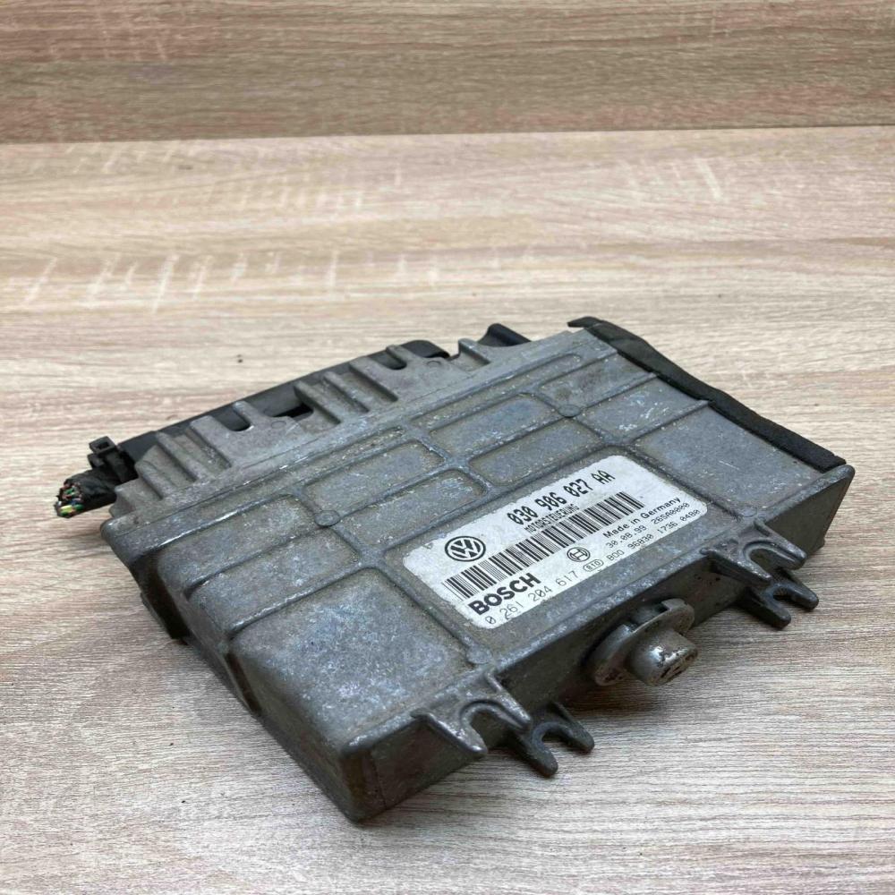 030906027AA 0261204617 With Plug Engine control unit/module ECU Volkswagen Golf