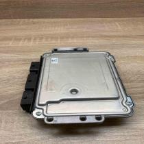 9661377280 0281011863  Engine control unit/module ECU Peugeot 407
