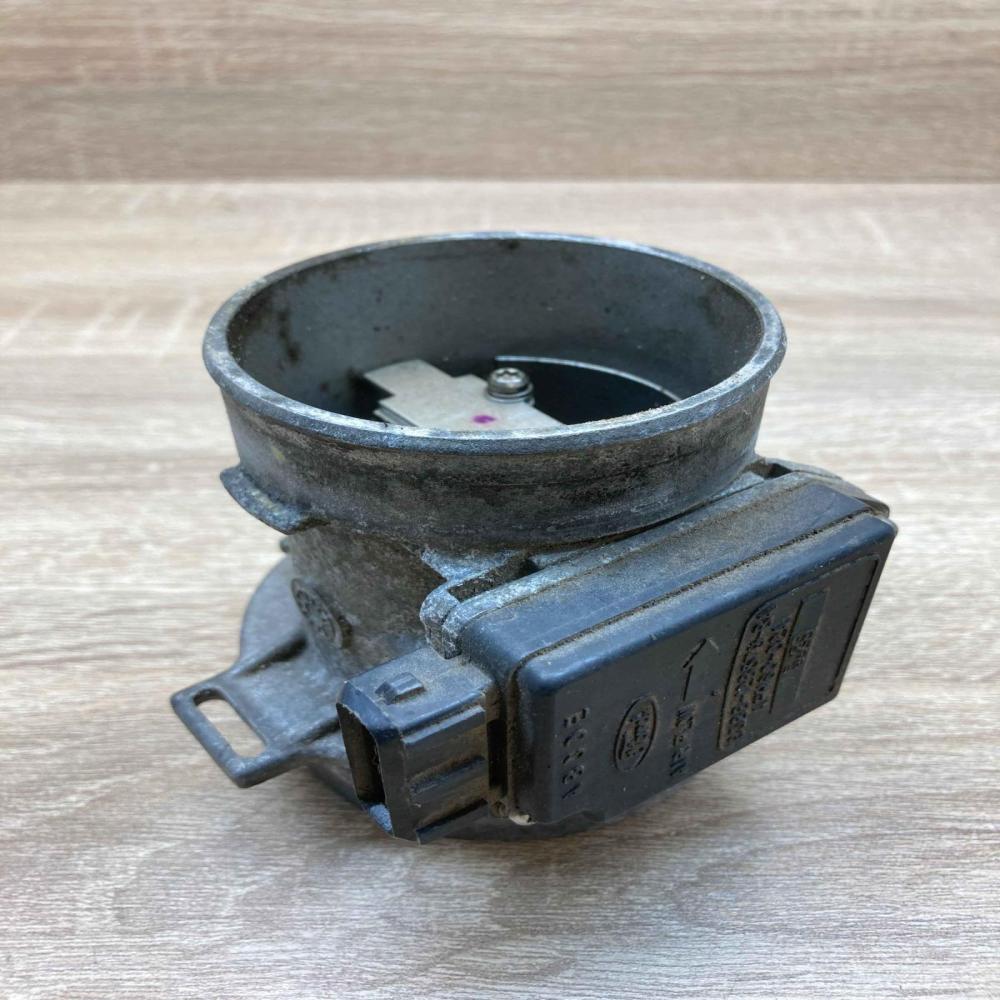 93BB 12B579 BA AFH60 02A  Mass air flow meter Ford Mondeo MK I