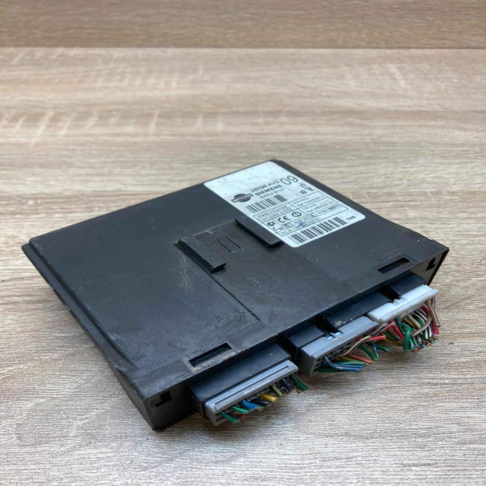 28596 AV309 5WK48127 With Plug Comfort/convenience module Nissan Primera