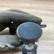 7700113071 Used  Turbo solenoid valve Opel Vivaro