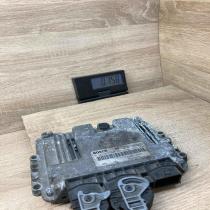 8200310863 0281011549  Engine control unit/module ECU Renault Scenic II -  Grand