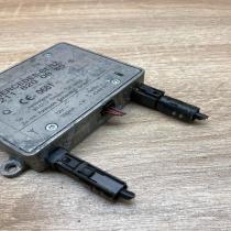 2118200885   Antenna control unit Mercedes-Benz E W211