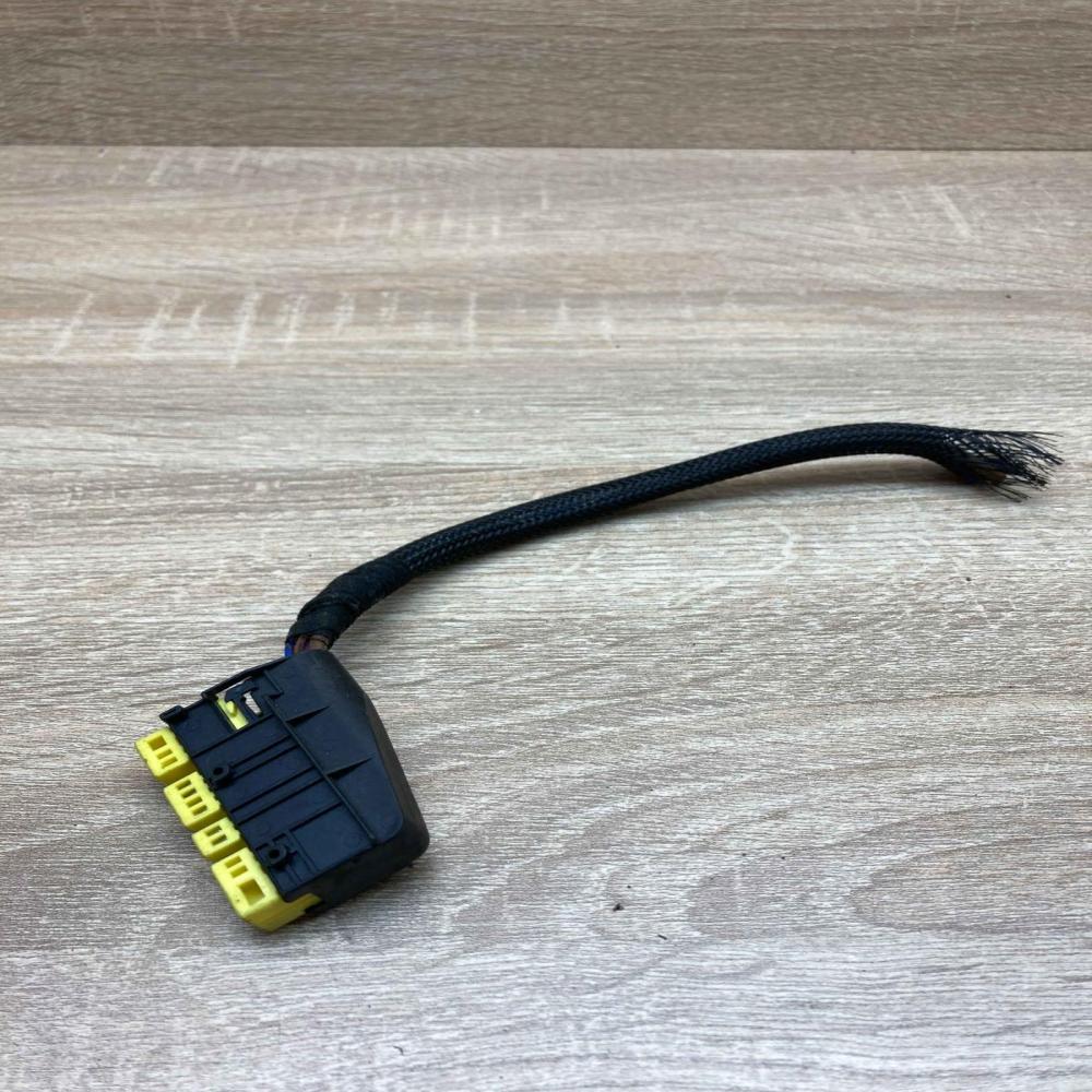 8369719 968477 1  Plug wire BMW 5 E60 E61