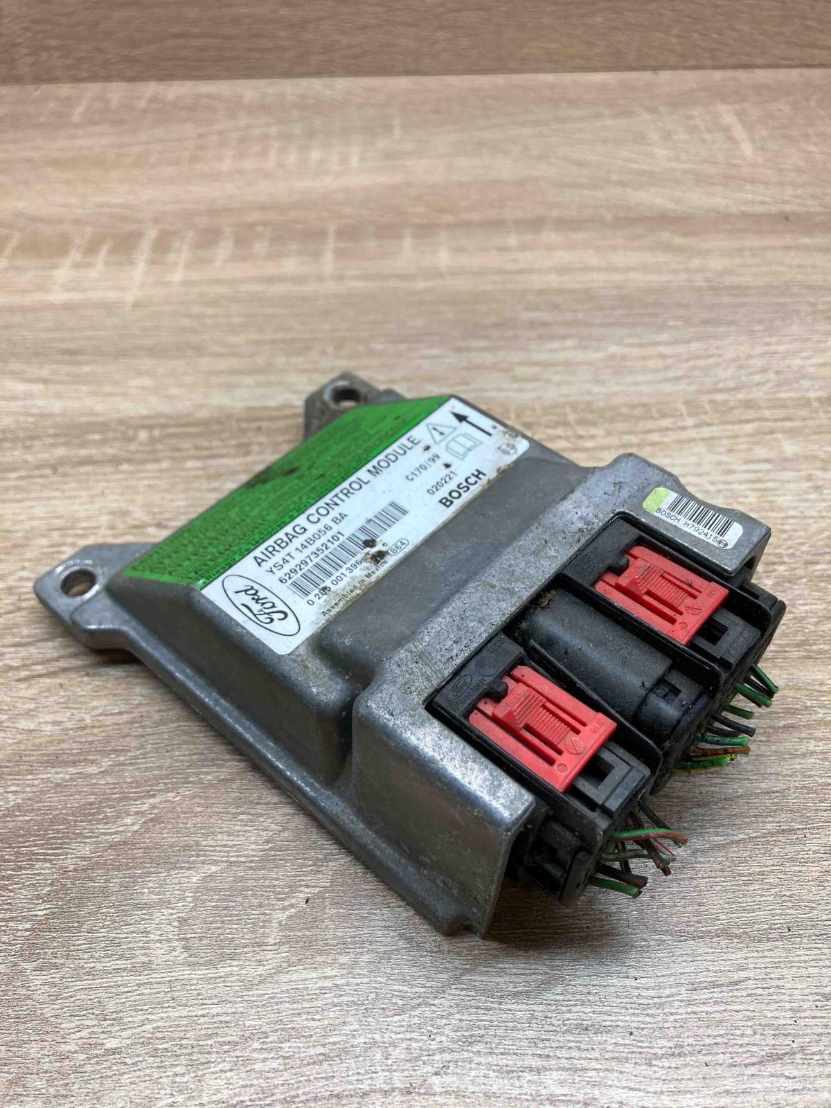 YS4T 14B056 BA 0285001396 Used Airbag control unit/module Ford Focus