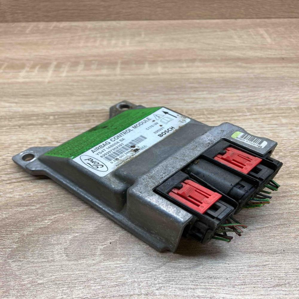 YS4T 14B056 BA 0285001396 Used Airbag control unit/module Ford Focus