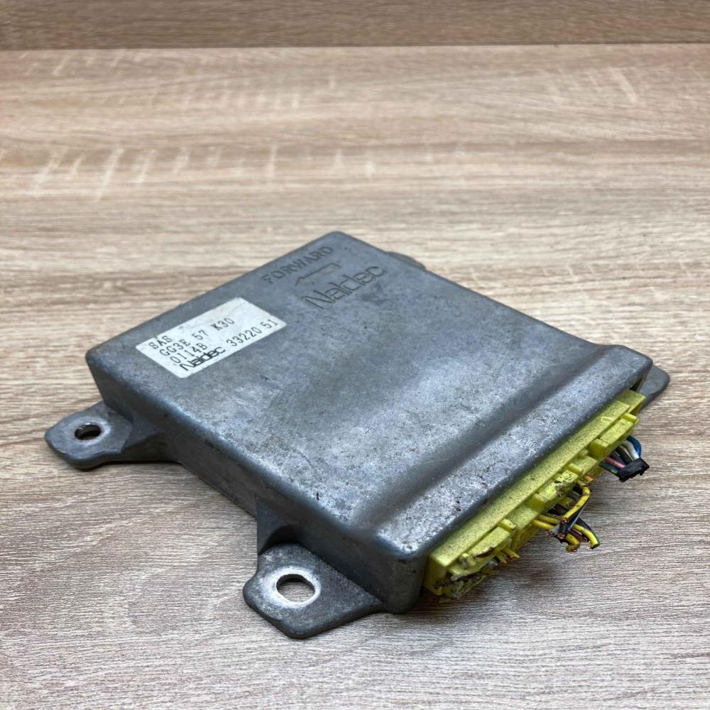 GG3E57K30 33220 51 With Plug Airbag control unit/module Mazda 626