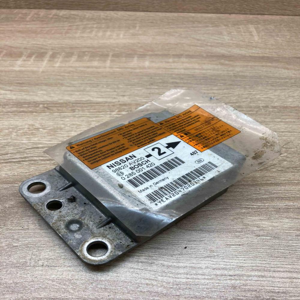 98820 AV200 0285001420 With Plug Airbag control unit/module Nissan Primera