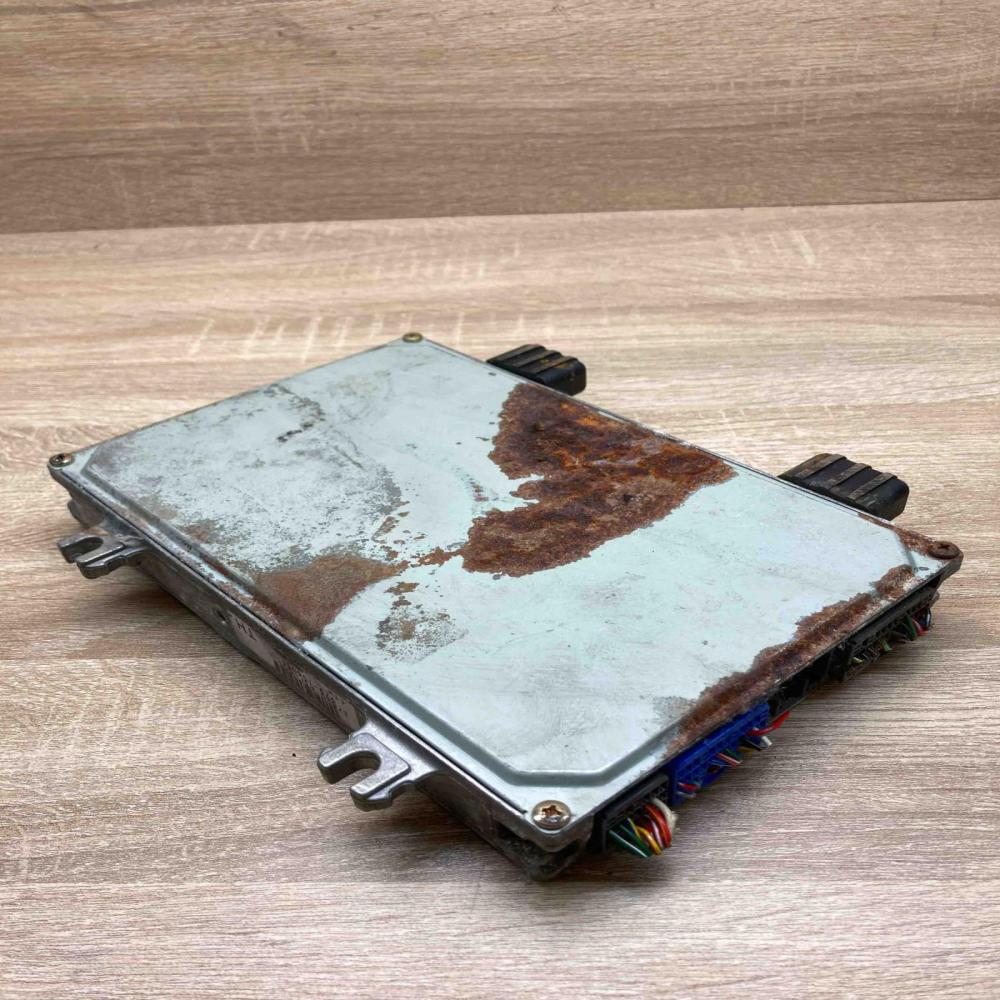 37820 P3F G01 979 106031  Engine control unit/module ECU Honda CR-V