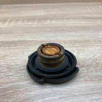 1742232   Coolant expansion tank/reservoir cap BMW X5 E53