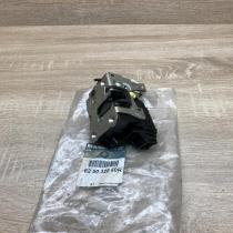 825032860R   Rear door lock Dacia Lodgy