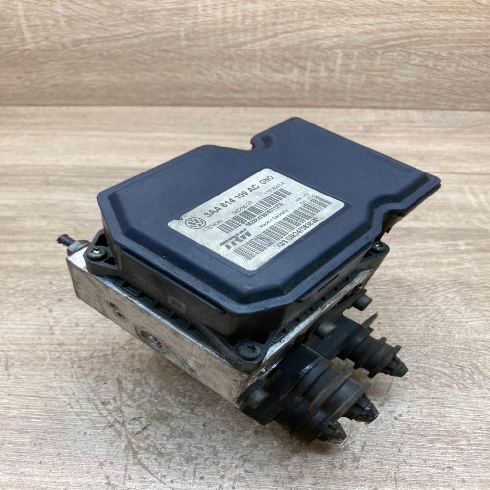 3AA614109AC   ABS Pump Volkswagen PASSAT B7