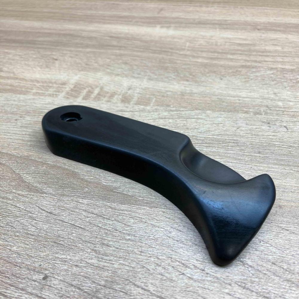 8226621   Engine bonnet (hood) release handle BMW 5 E39